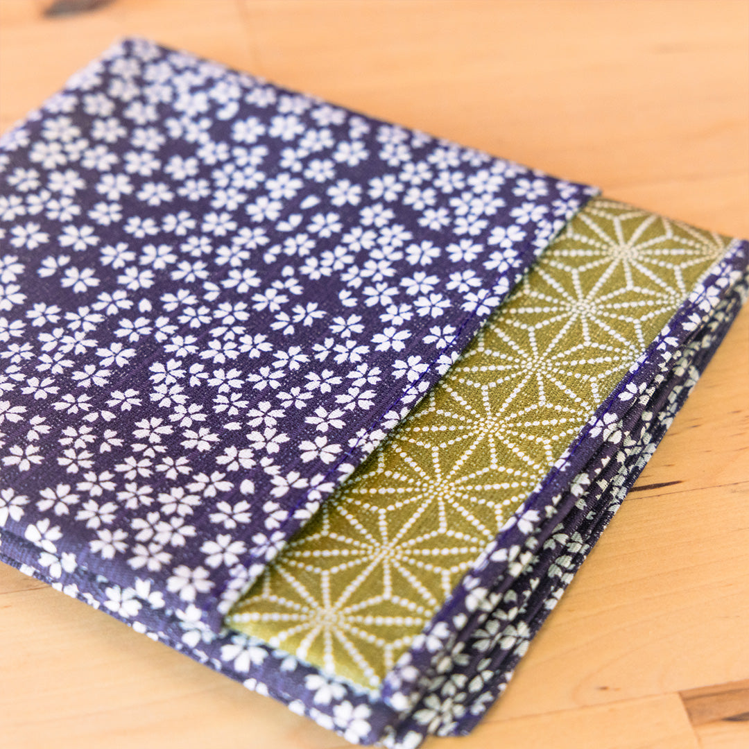 Furoshiki bifacciale Asanoha Sakura (verde e viola, 50 cm)