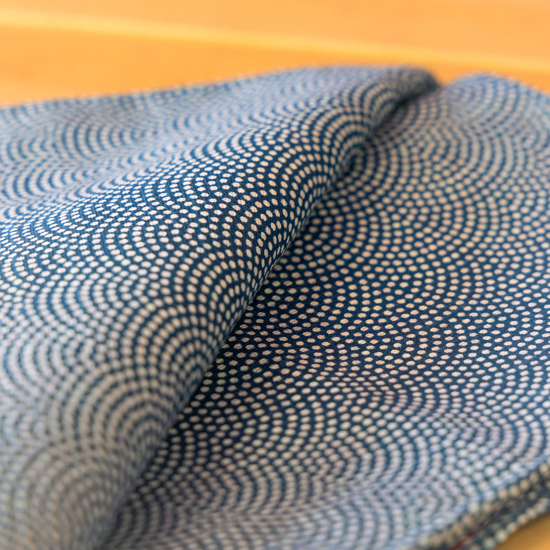 Furoshiki bifacciale Asanoha Nami (rosso e blu, 50 cm)