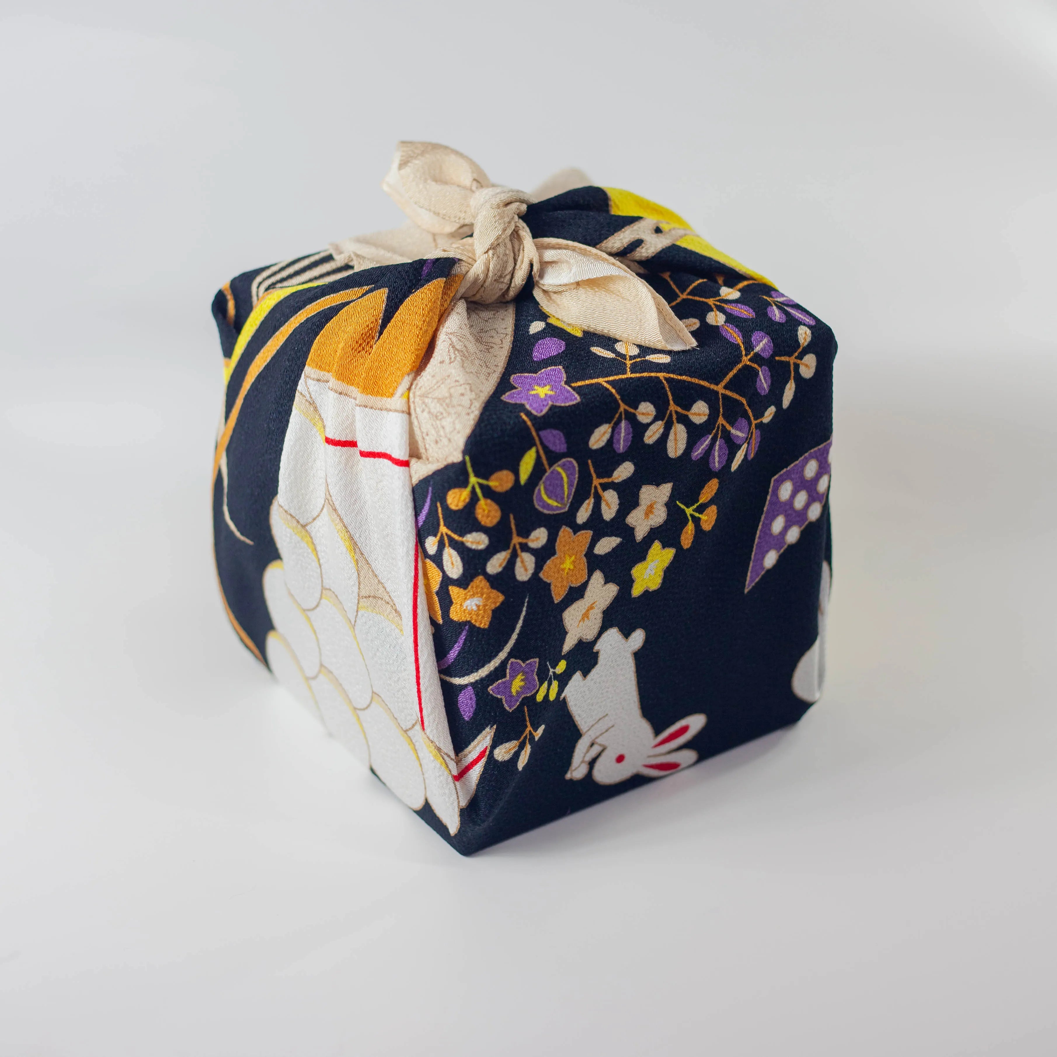 Furoshiki Saijiki - O Tsukimi (68 cm)
