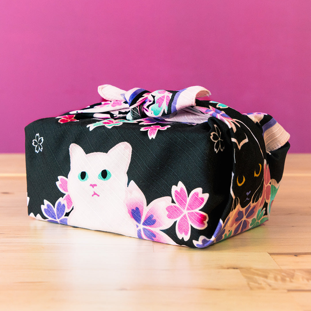 Furoshiki Nocturne de Chats (noir et rose, 50 cm)