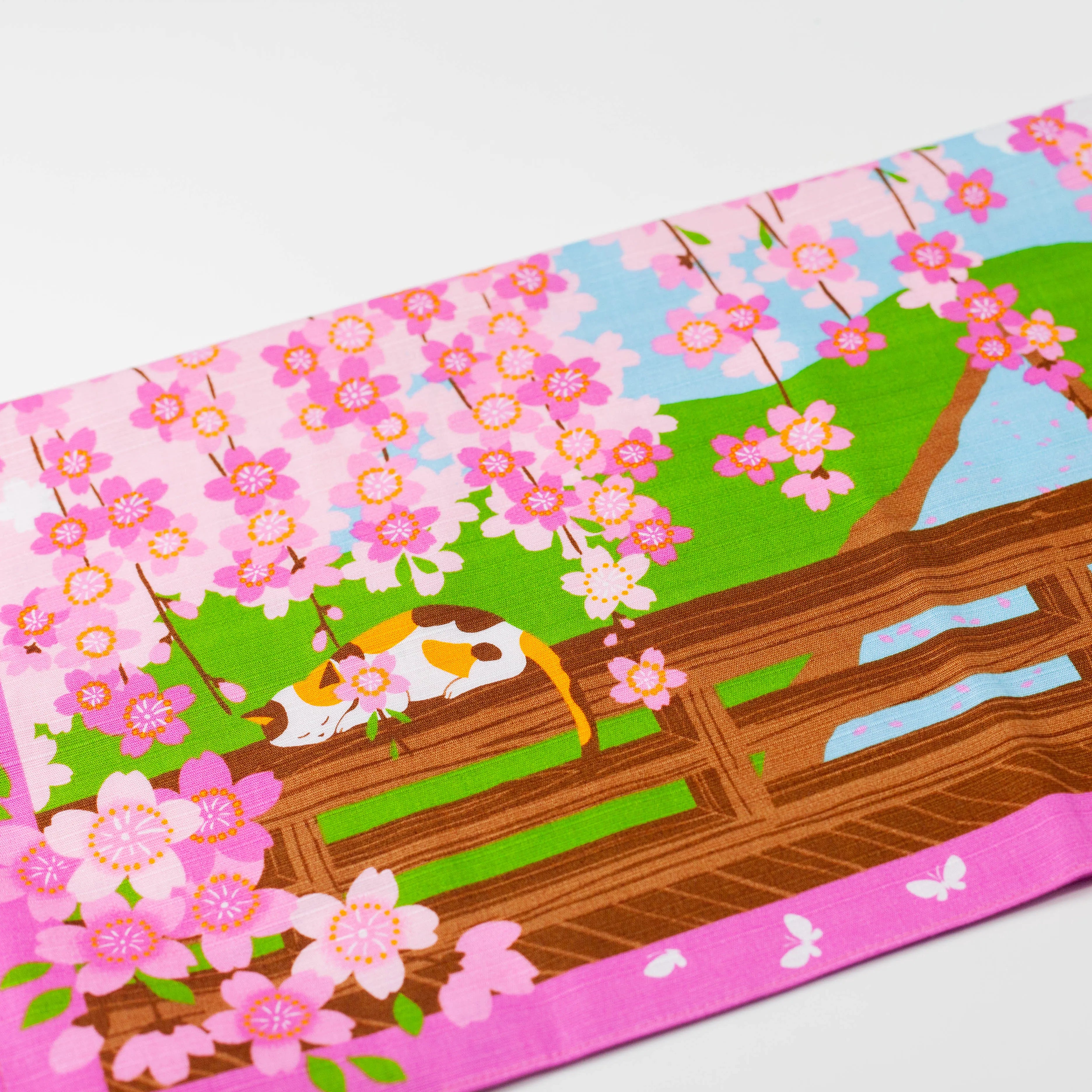 Furoshiki Mikeneko Sakura (50 cm)