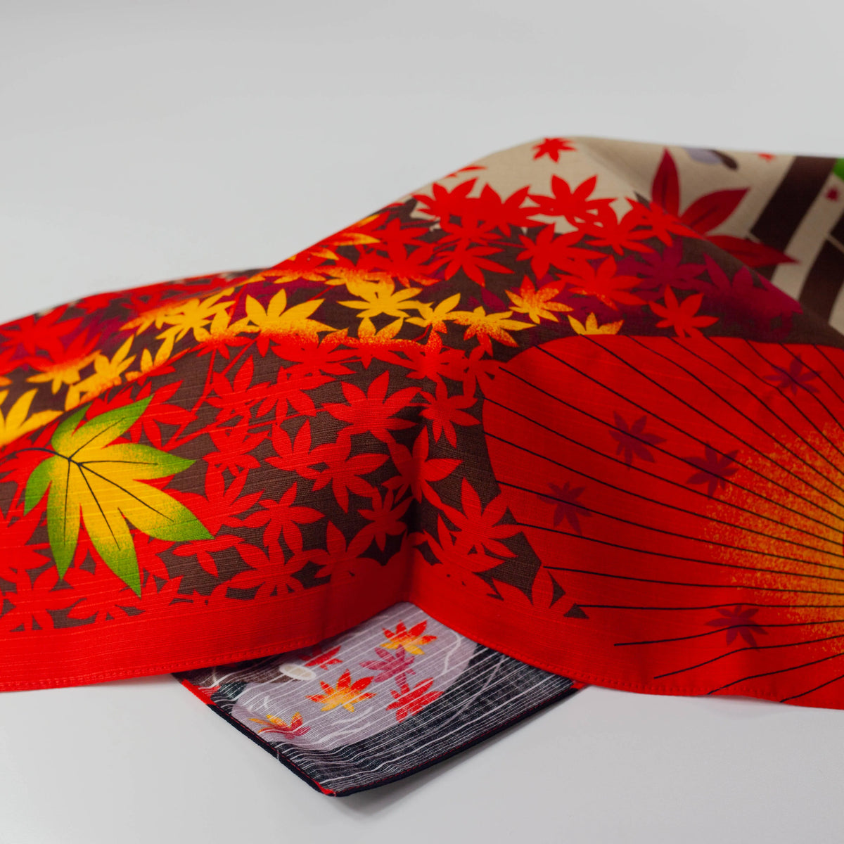 Furoshiki Mikeneko Momiji (50cm)