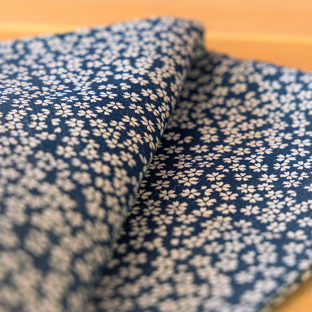 Furoshiki double face Asanoha Sakura (bleu marine et rouge, 50 cm)