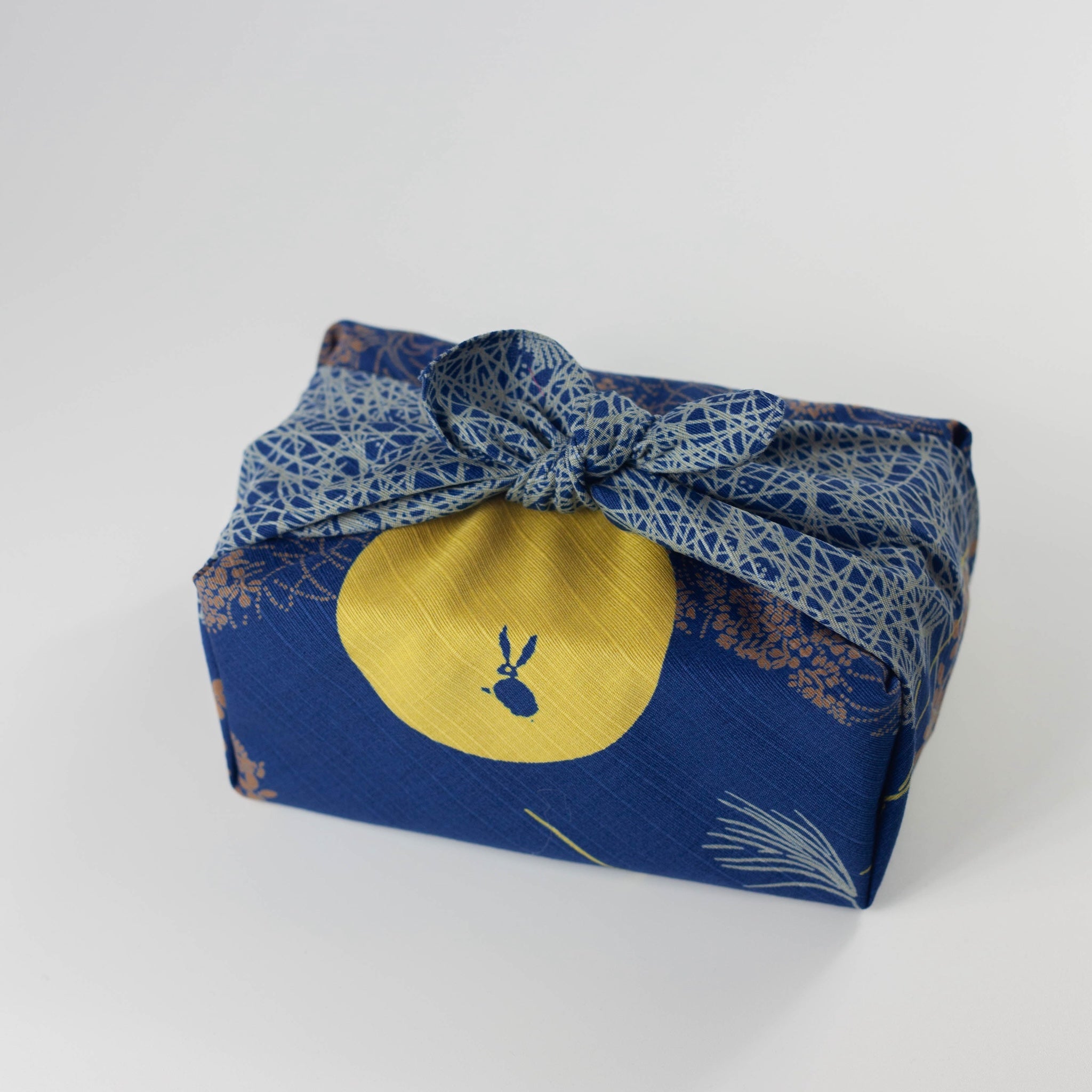 Furoshiki Tsukimi Usagi (50 cm)