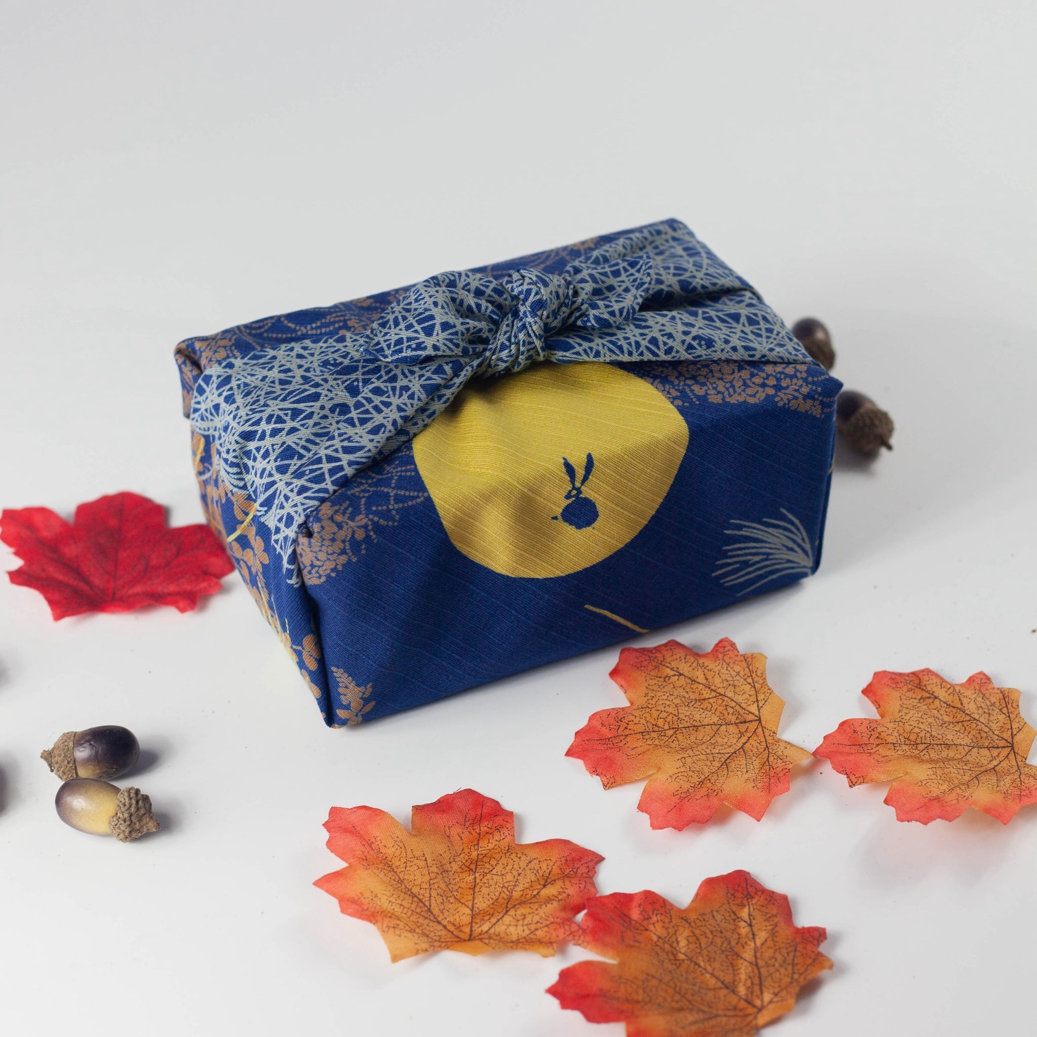 Furoshiki Tsukimi Usagi (50 cm)