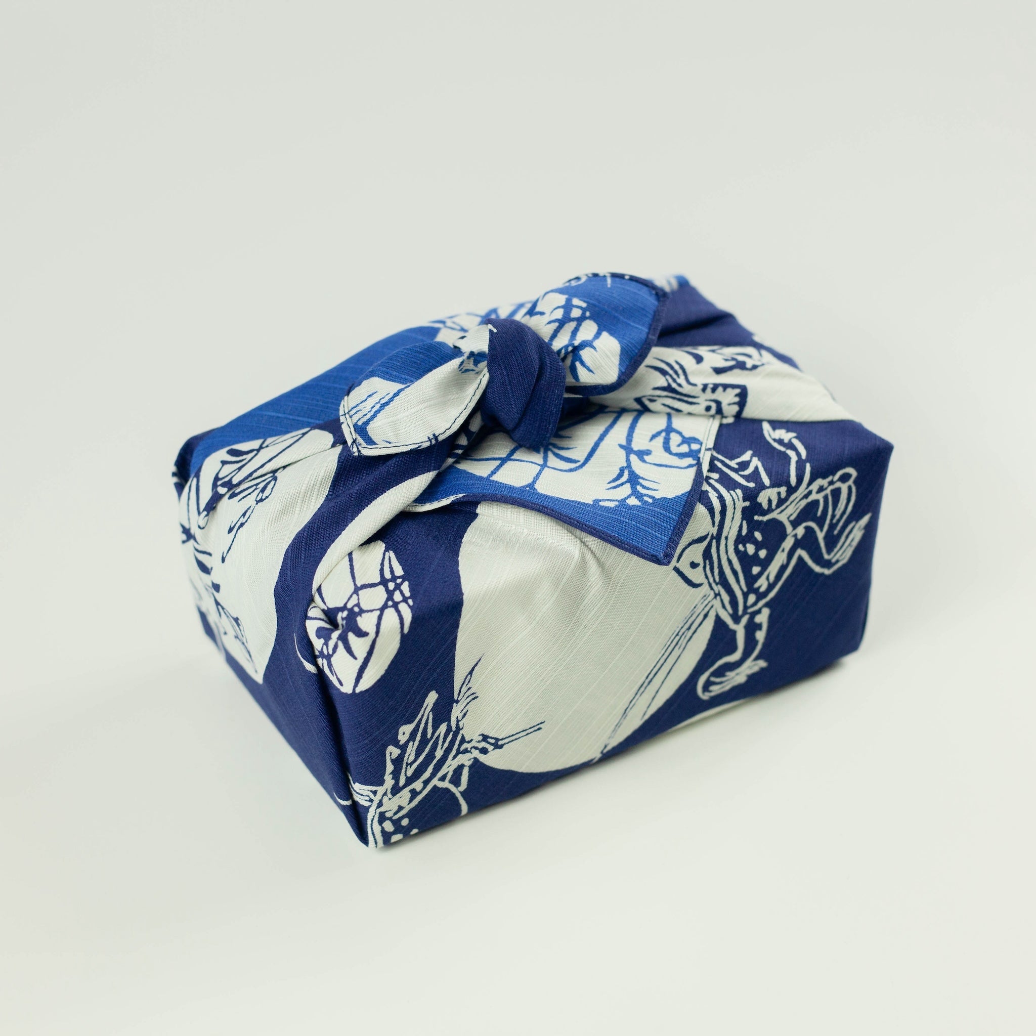 Furoshiki double-face Chôjûgiga (marine et bleu, 50 cm)
