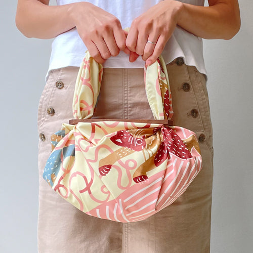 Furoshiki Waterafstotend Kata Kata - Neko tot Keito (geel, 70 cm)