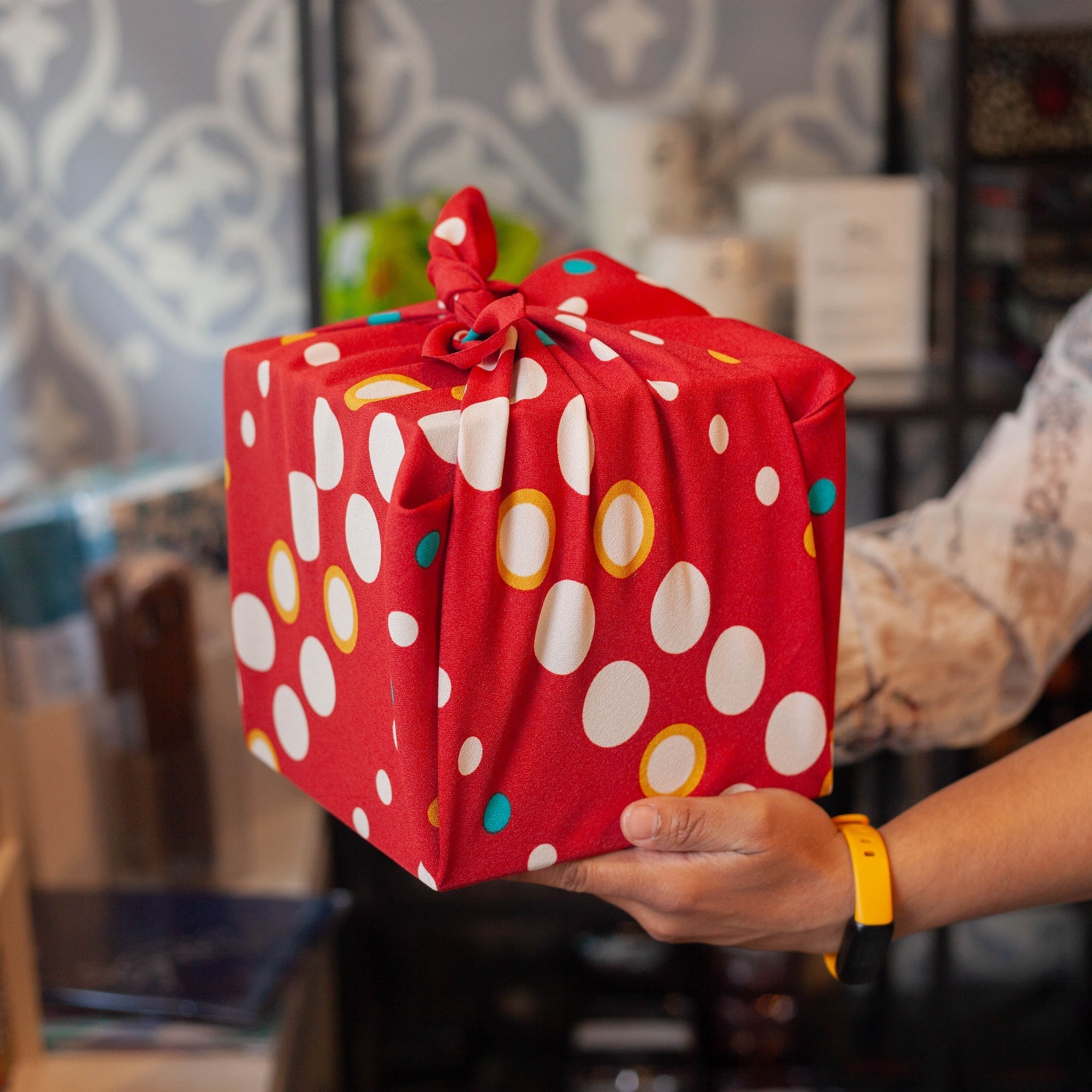 Furoshiki Mizutamashima (rouge, 68 cm)