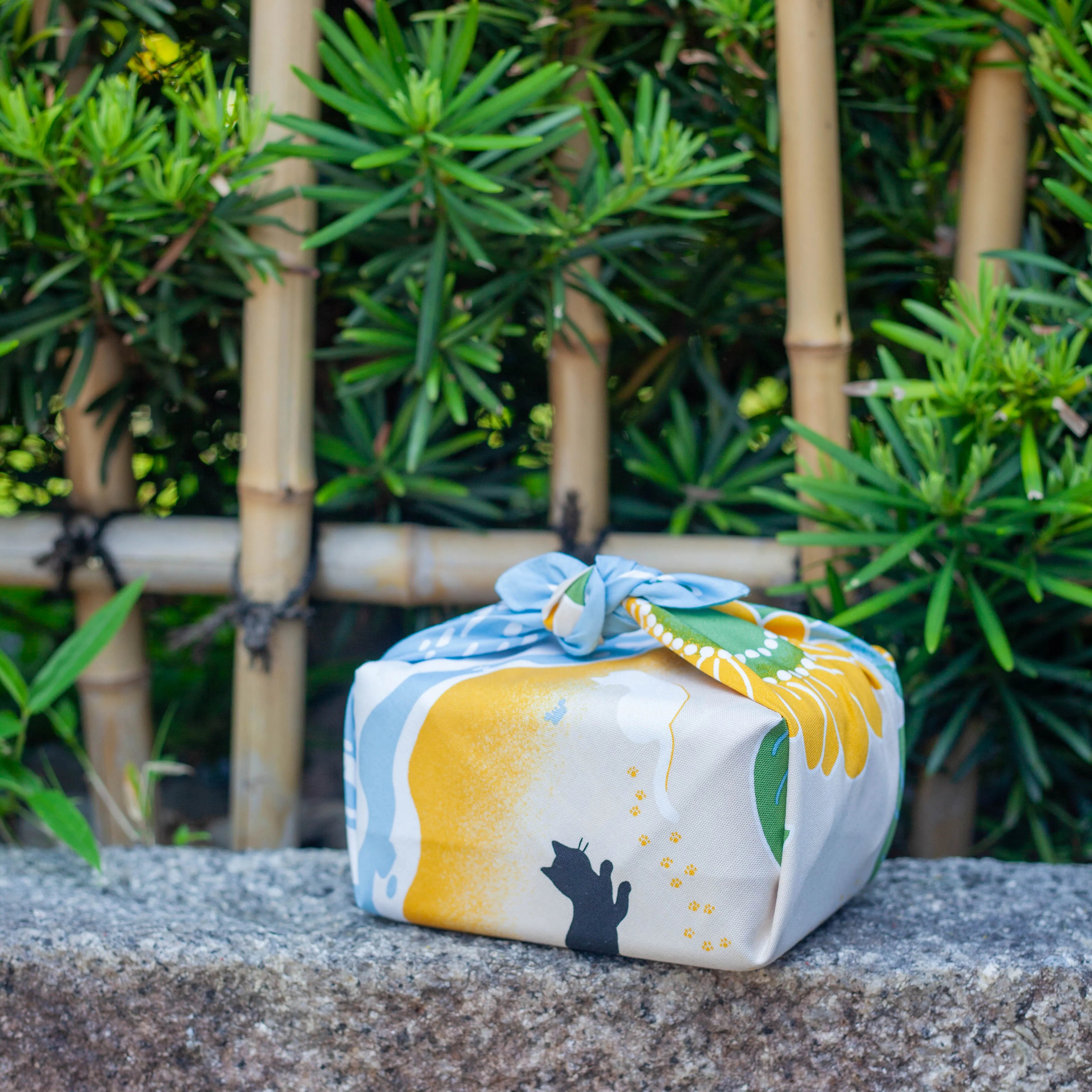 Furoshiki Shiki Neko - Estate