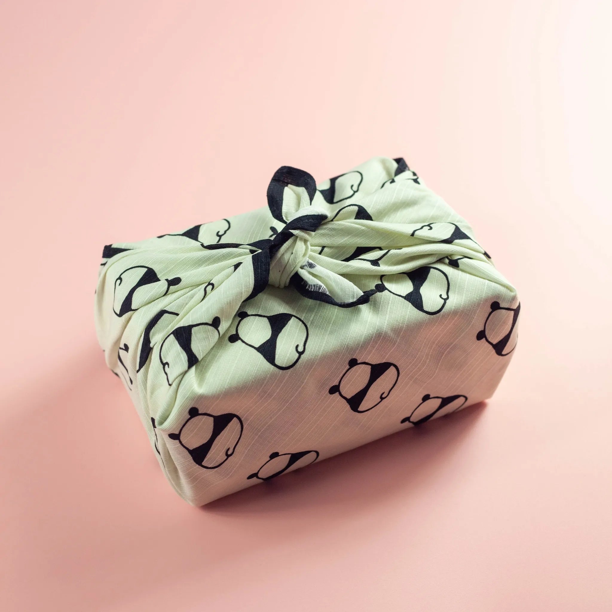 Panda Furoshiki (50 cm)