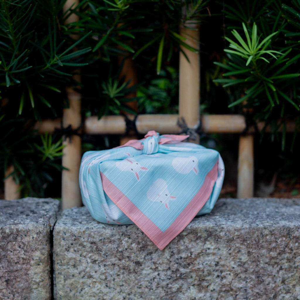Furoshiki Fuwa Fuwa Usagi (bleu, 50 cm)