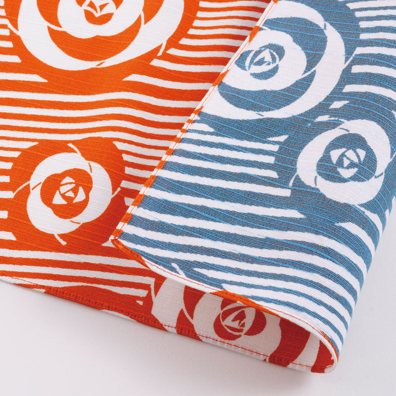 Furoshiki double face Isa Monyo Tsubaki (orange et bleu, 48 cm)