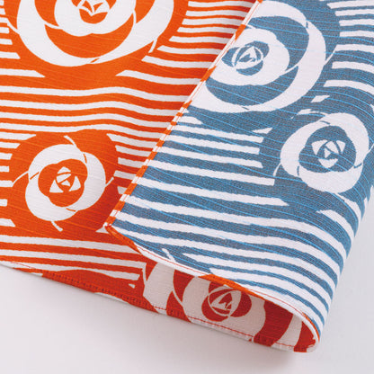Furoshiki double face Isa Monyo Tsubaki (orange et bleu, 48 cm)
