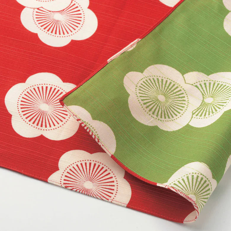 Furoshiki double face Isa Monyo - Ume (rouge et vert, 48cm)