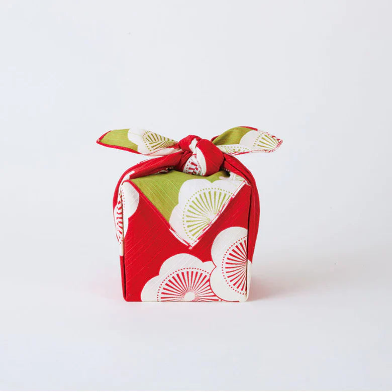 Furoshiki double face Isa Monyo - Ume (rouge et vert, 48cm)
