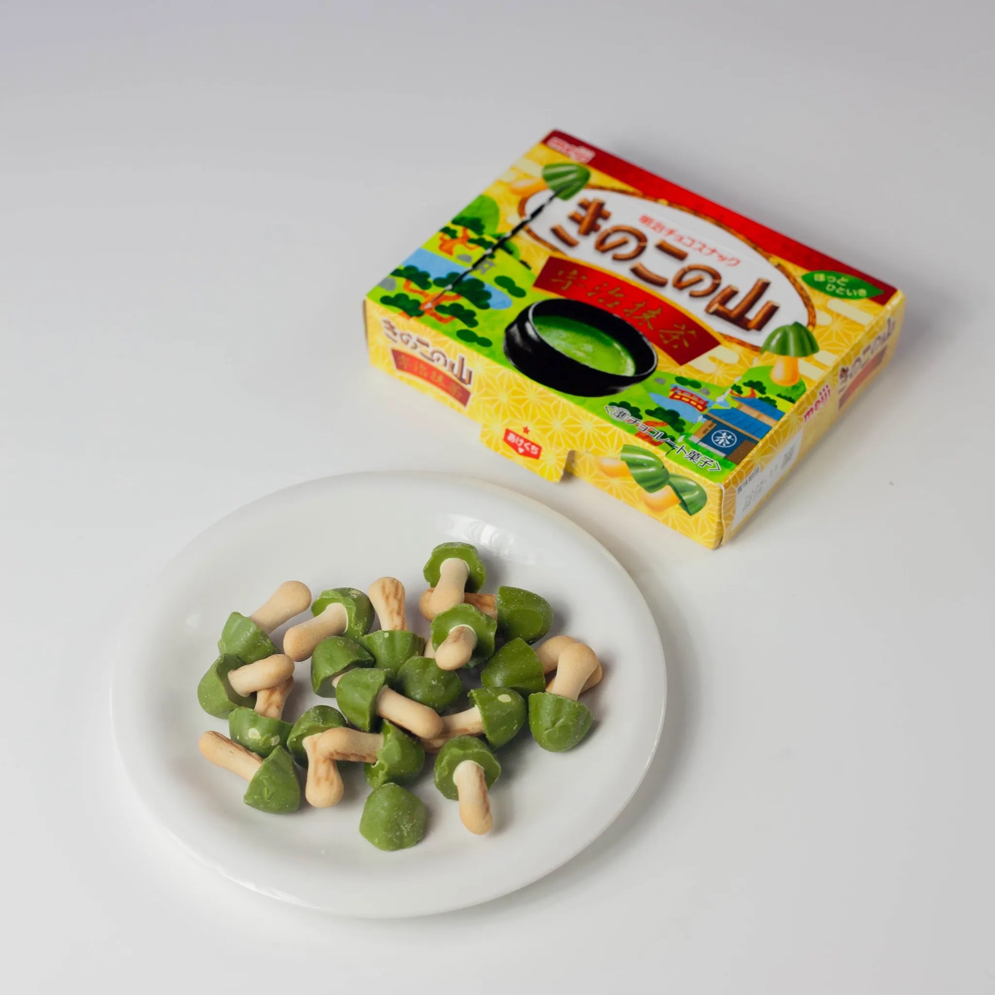 Biscotti Kinoko no Yama - Gusto Matcha