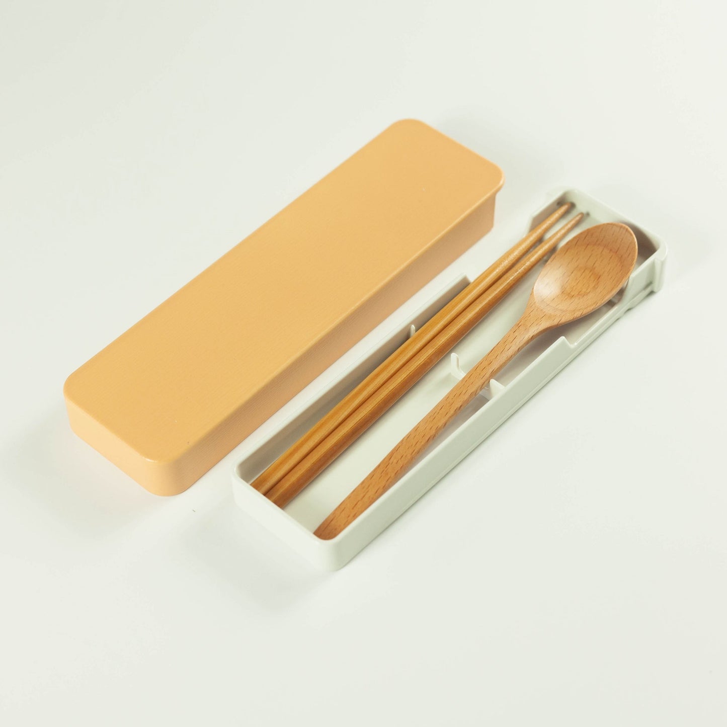 Set de couverts en bois (clair)