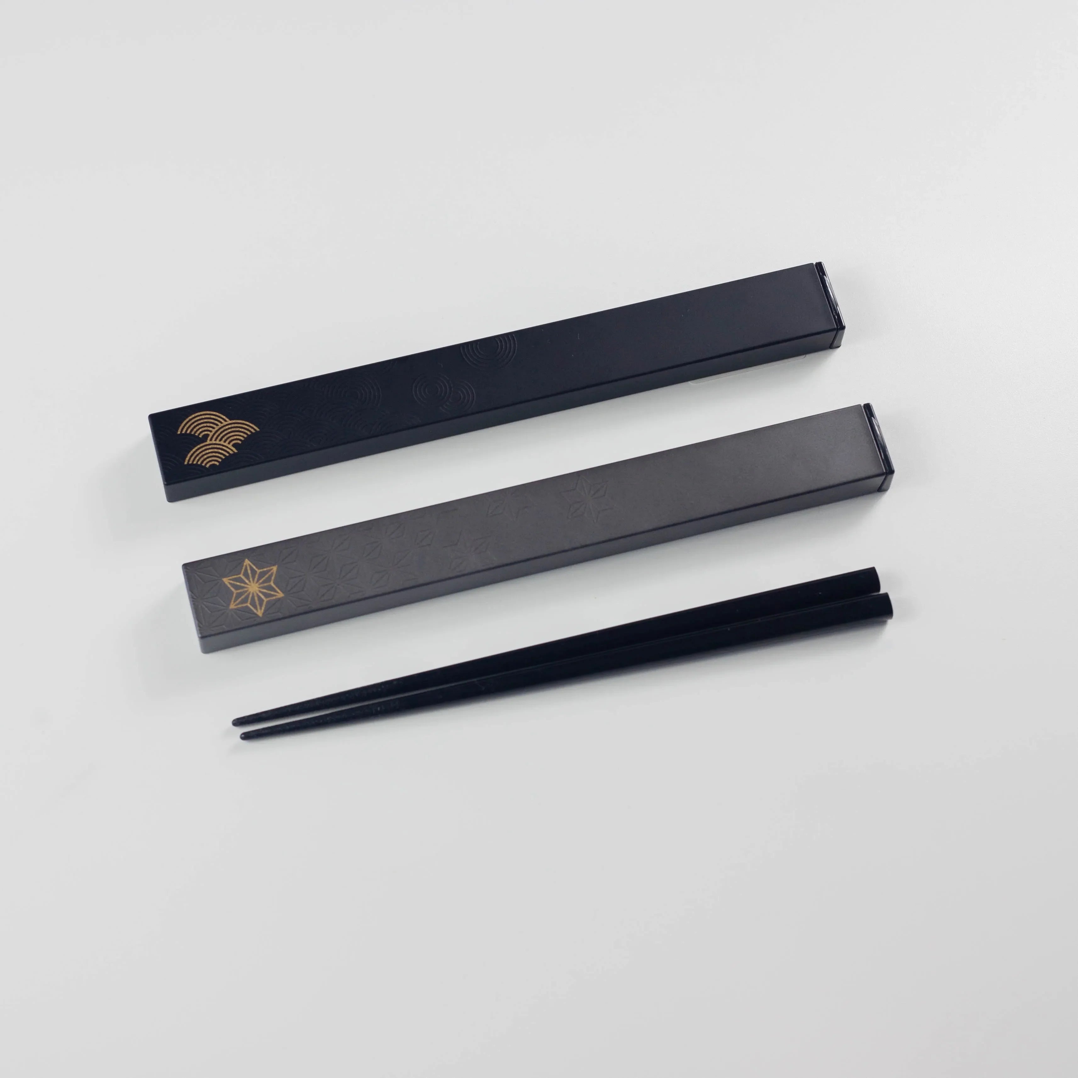 21,0 cm vierkante eetstokjesdoos set zilver gepolijst/houtskool