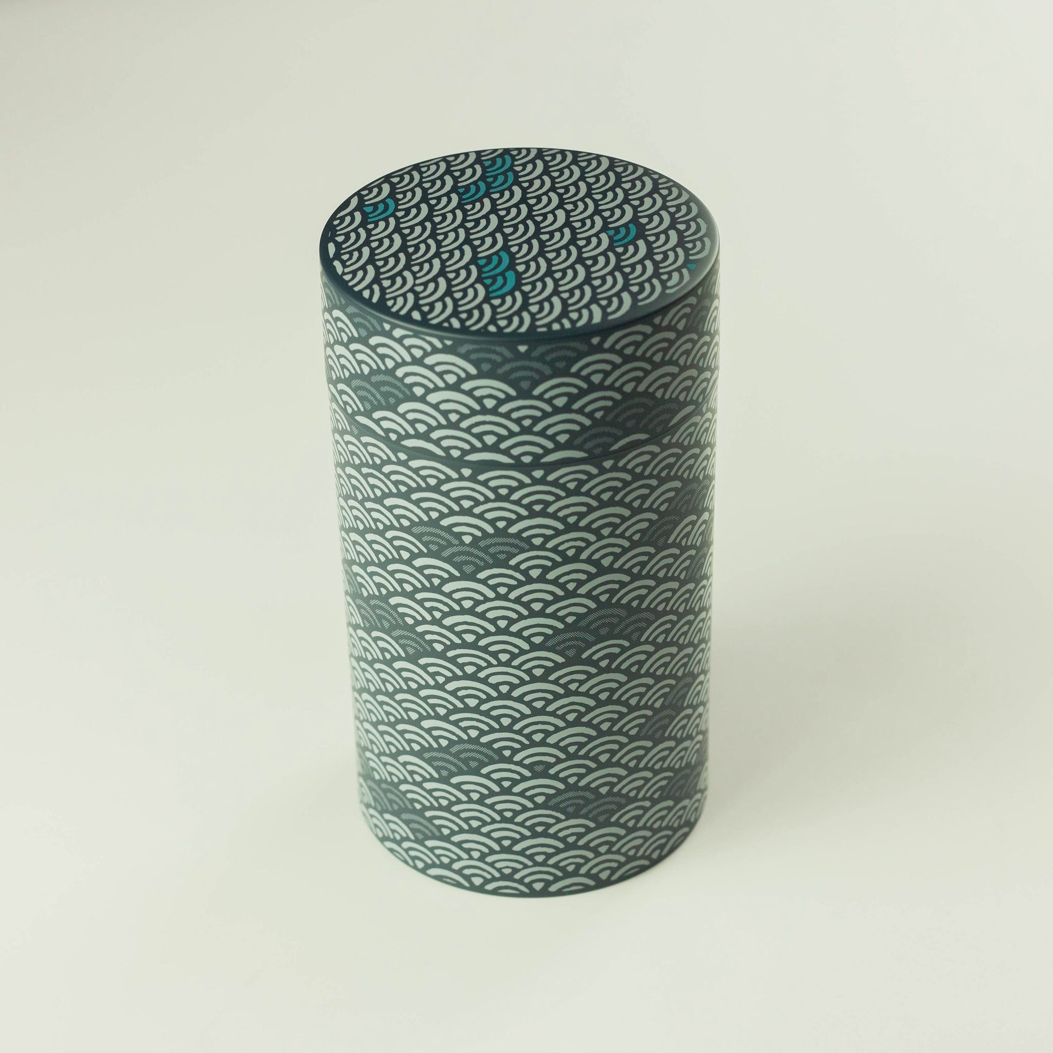 Boîte à thé Seigaiha (650 ml)