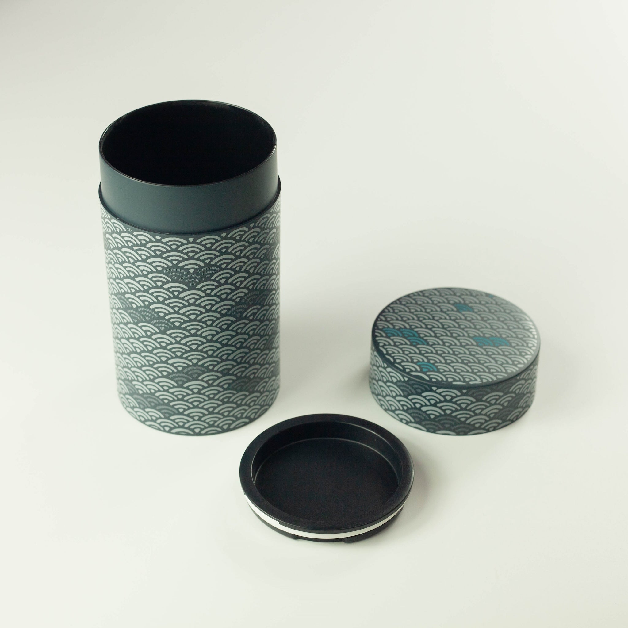 Boîte à thé Seigaiha (650 ml)