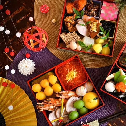 Bento Ojyu Pique-Nique (15x15 cm, 3 étages, rouge)