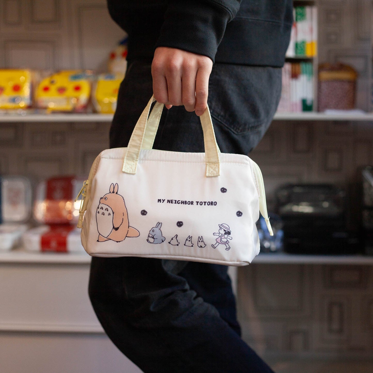 Totoro en Mei koeltas