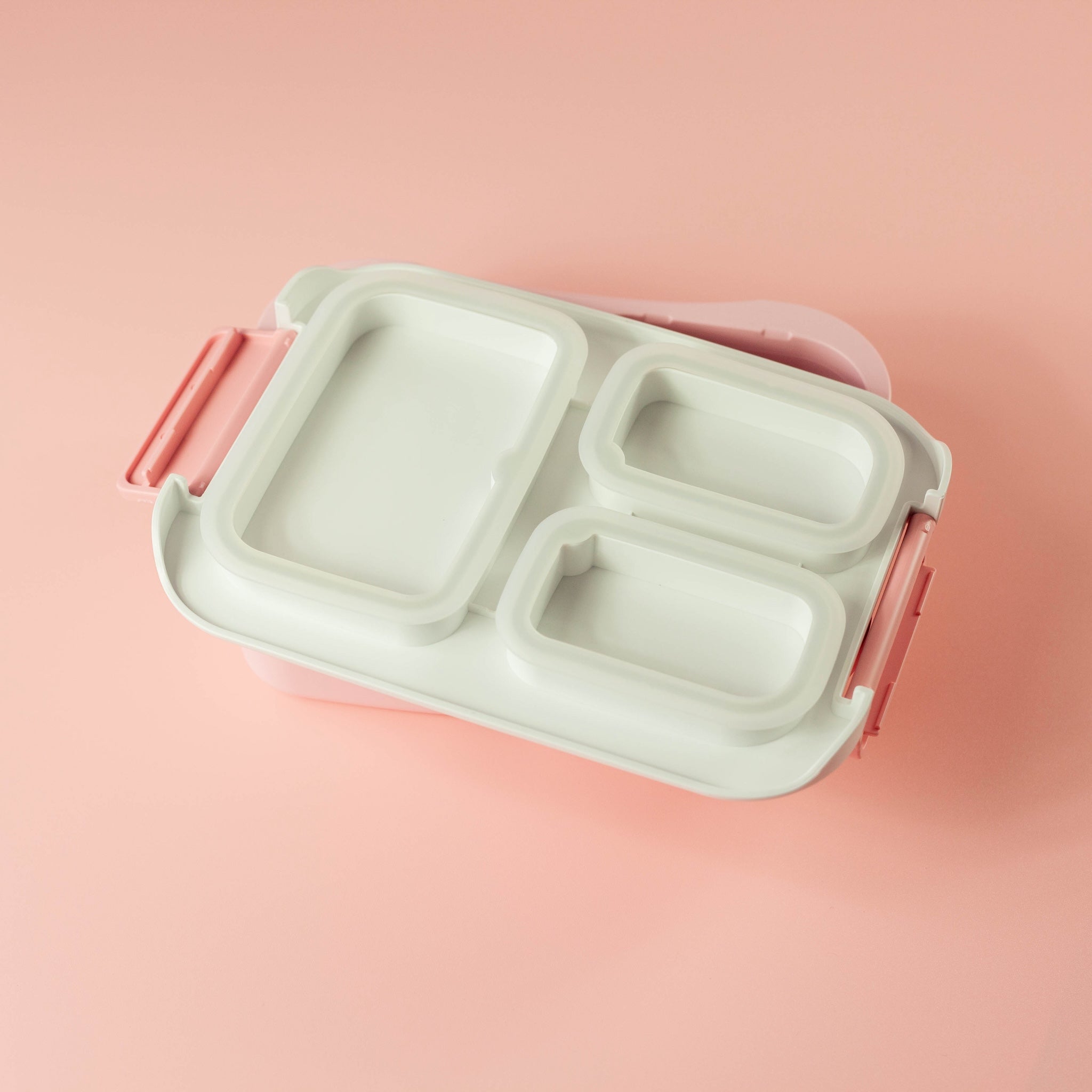 Bento Shikiri Hello Kitty Suisai (900ml)