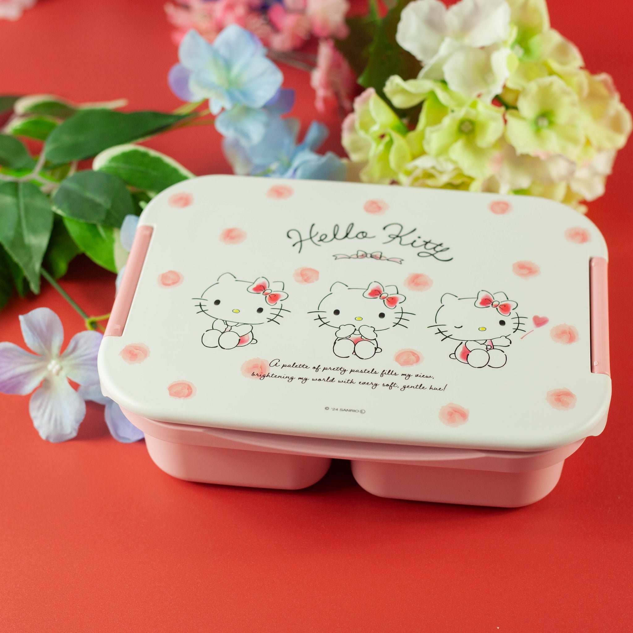 Bento Shikiri Hello Kitty Suisai (900ml)