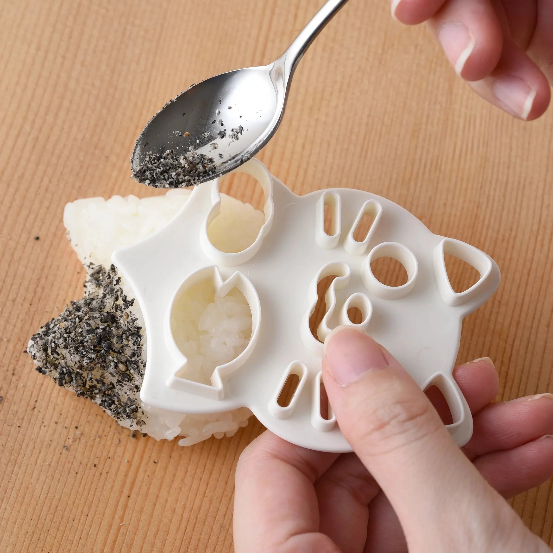 Onigiri vorm Kattenkop