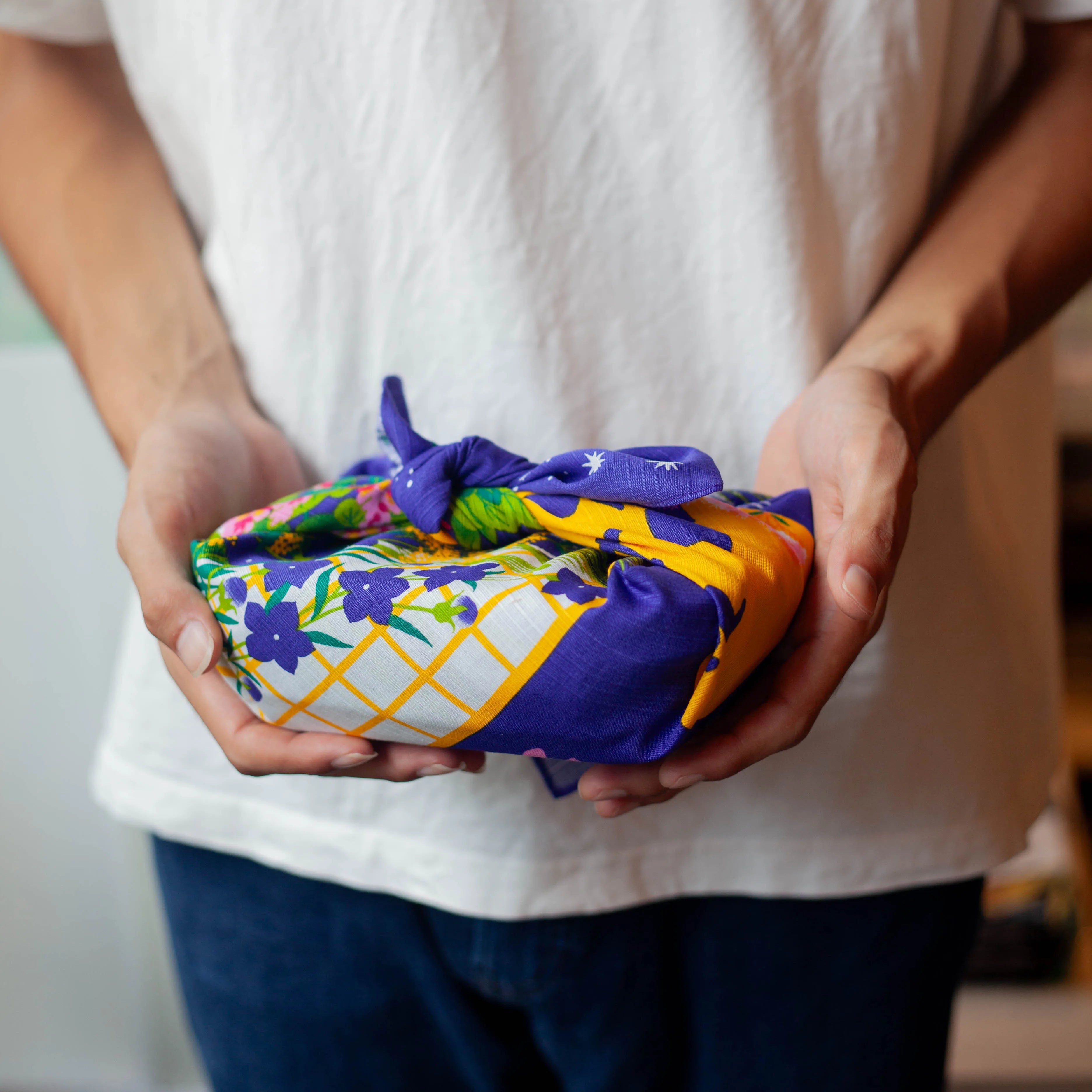 Furoshiki Misato Asayama - O Tsukimi (50cm)