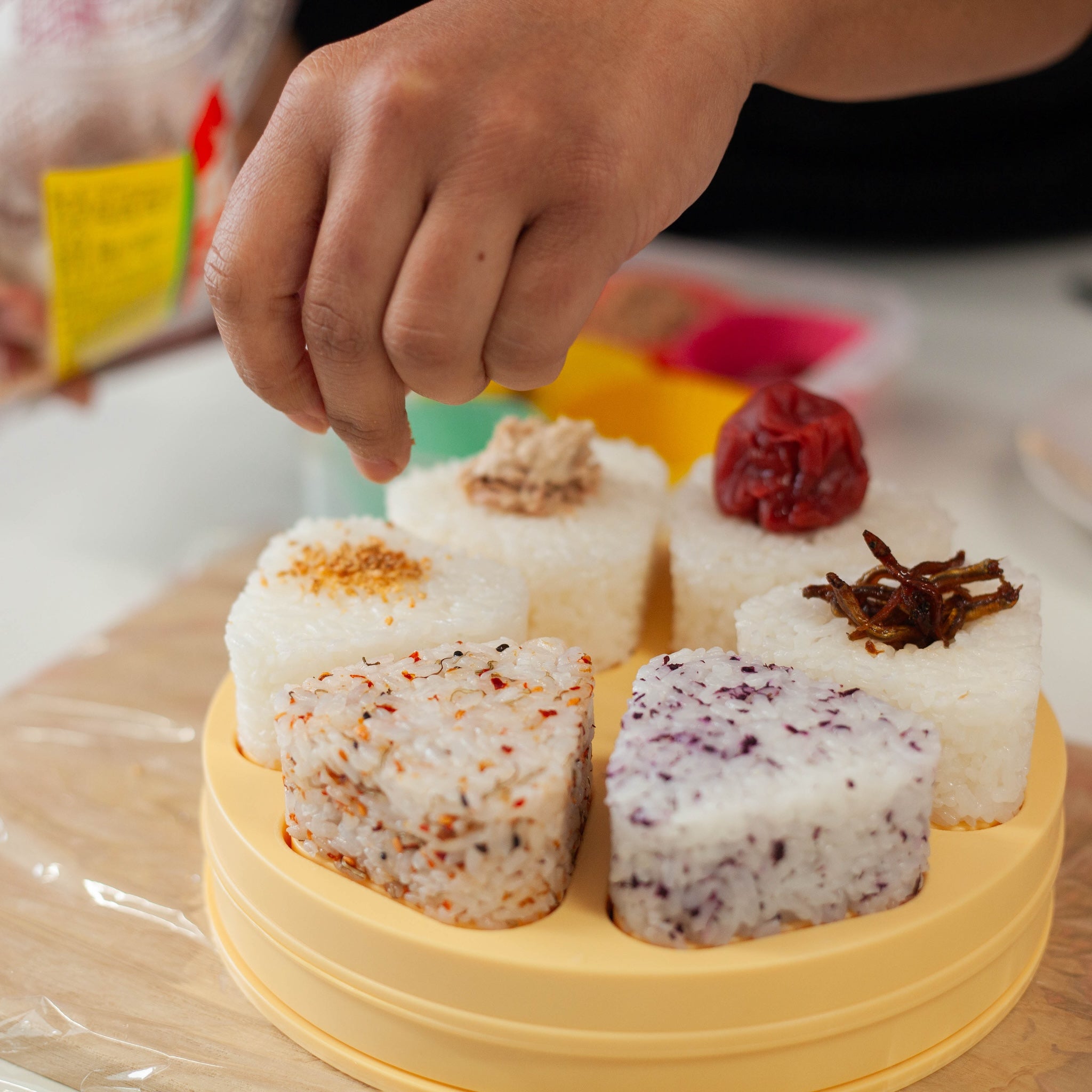 Stampo Tobidase Onigiri