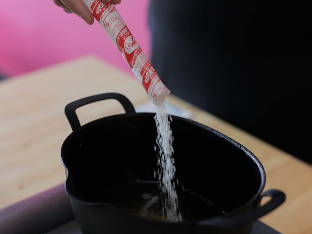 Solidificateur d'huile (Katameru Tenpuru)