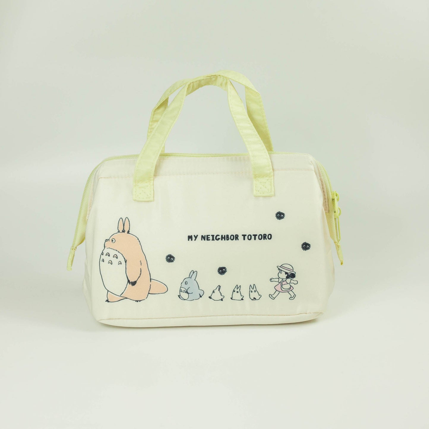 Totoro en Mei koeltas