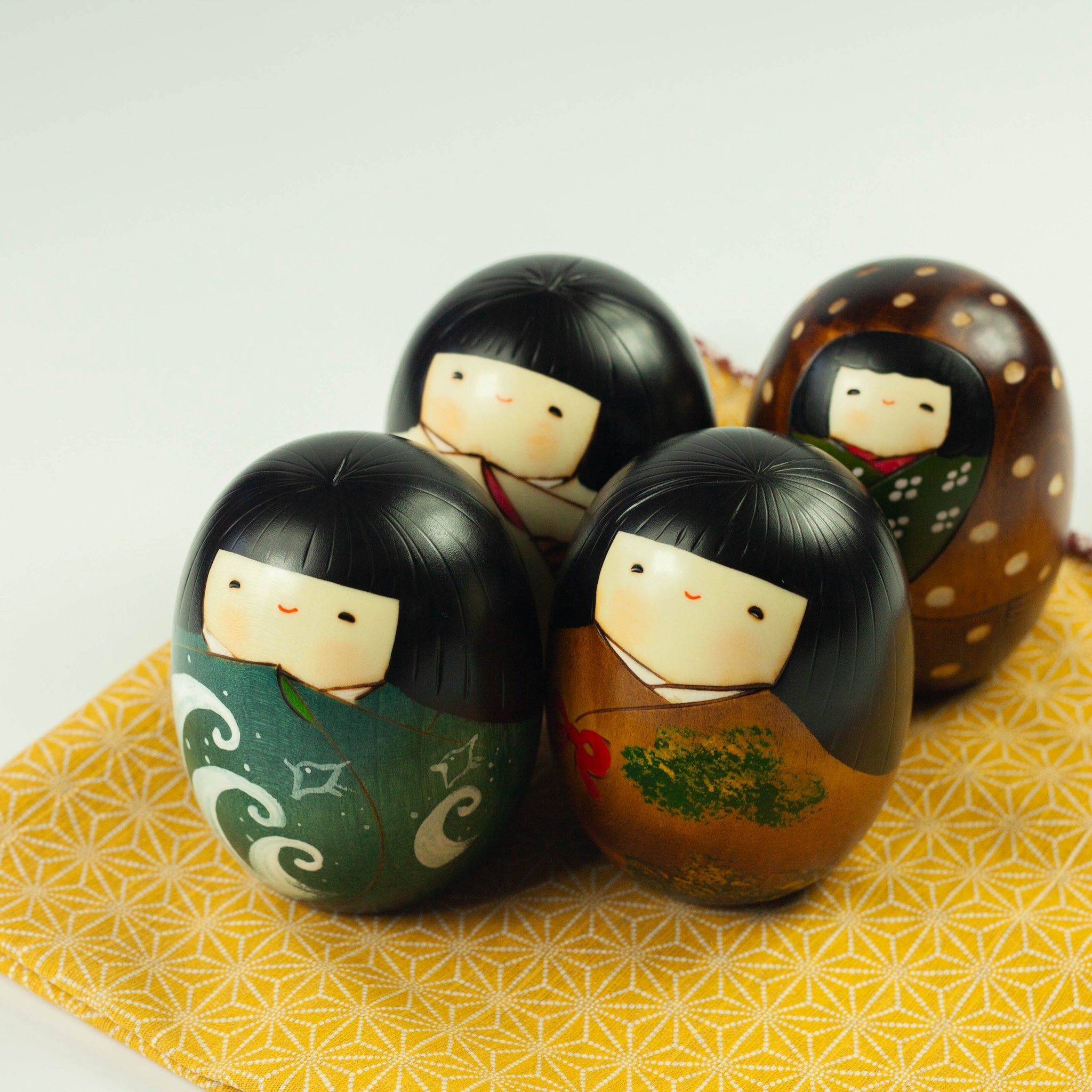 Bambole Kokeshi - 4 stagioni 
