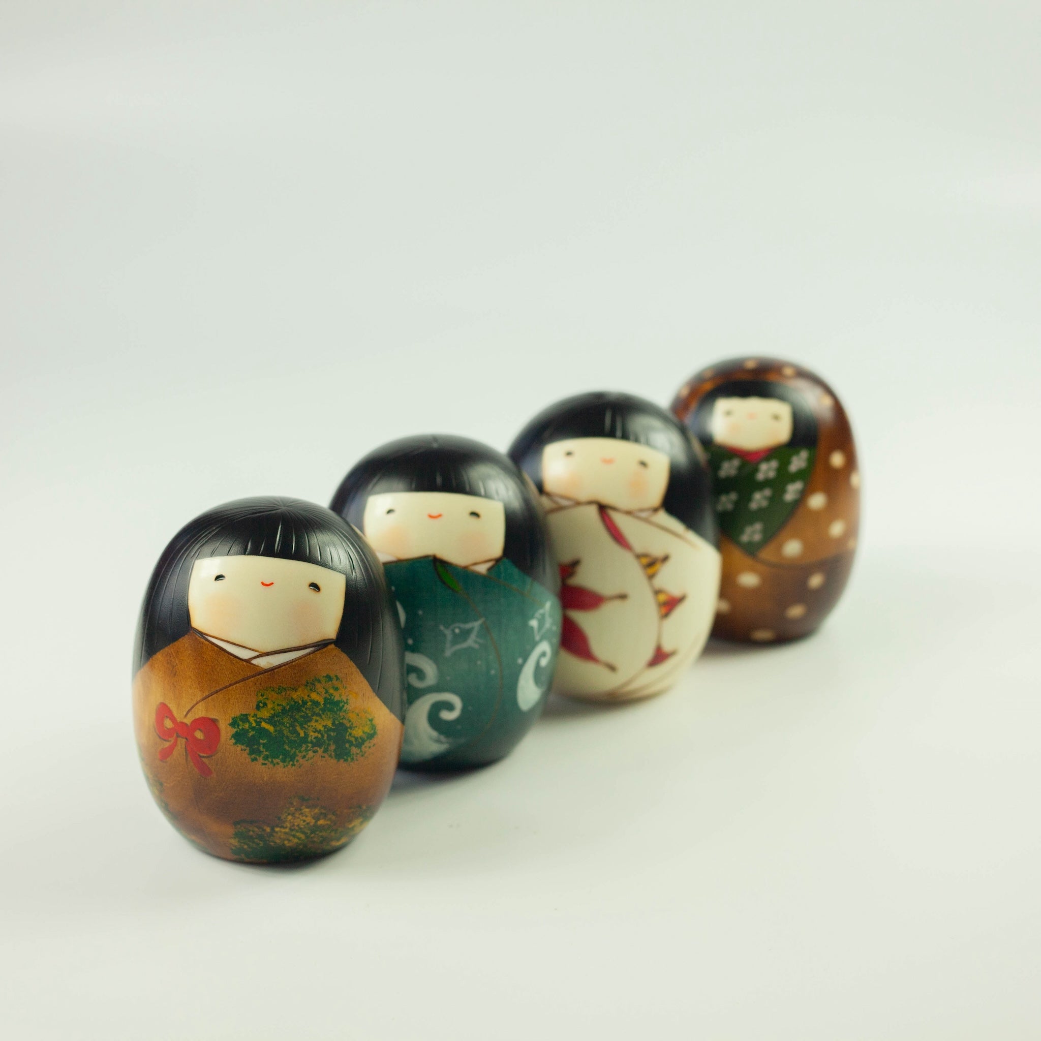 Bambole Kokeshi - 4 stagioni 