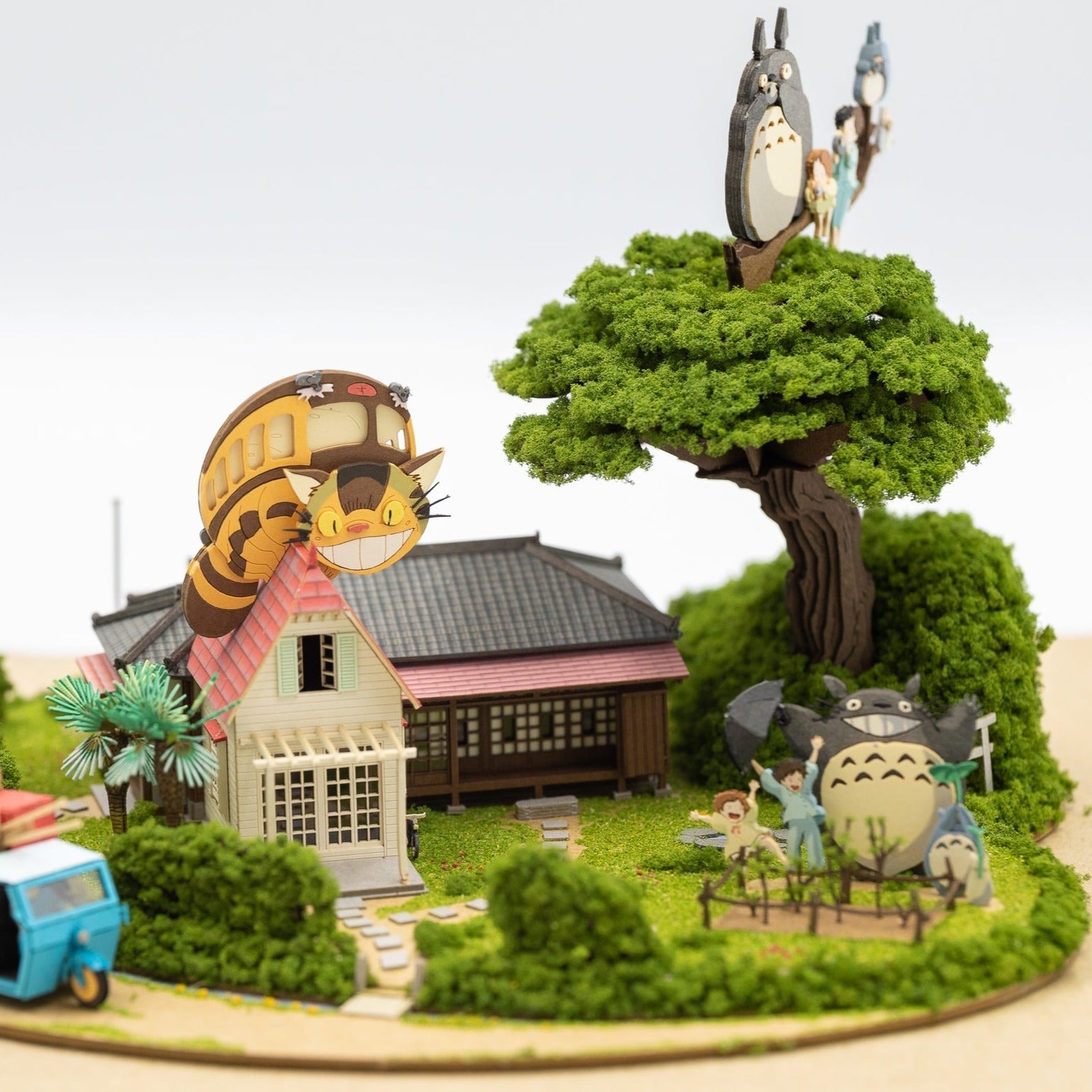 Miniatuur Ghibli - Mijn buurman Totoro (Diorama)