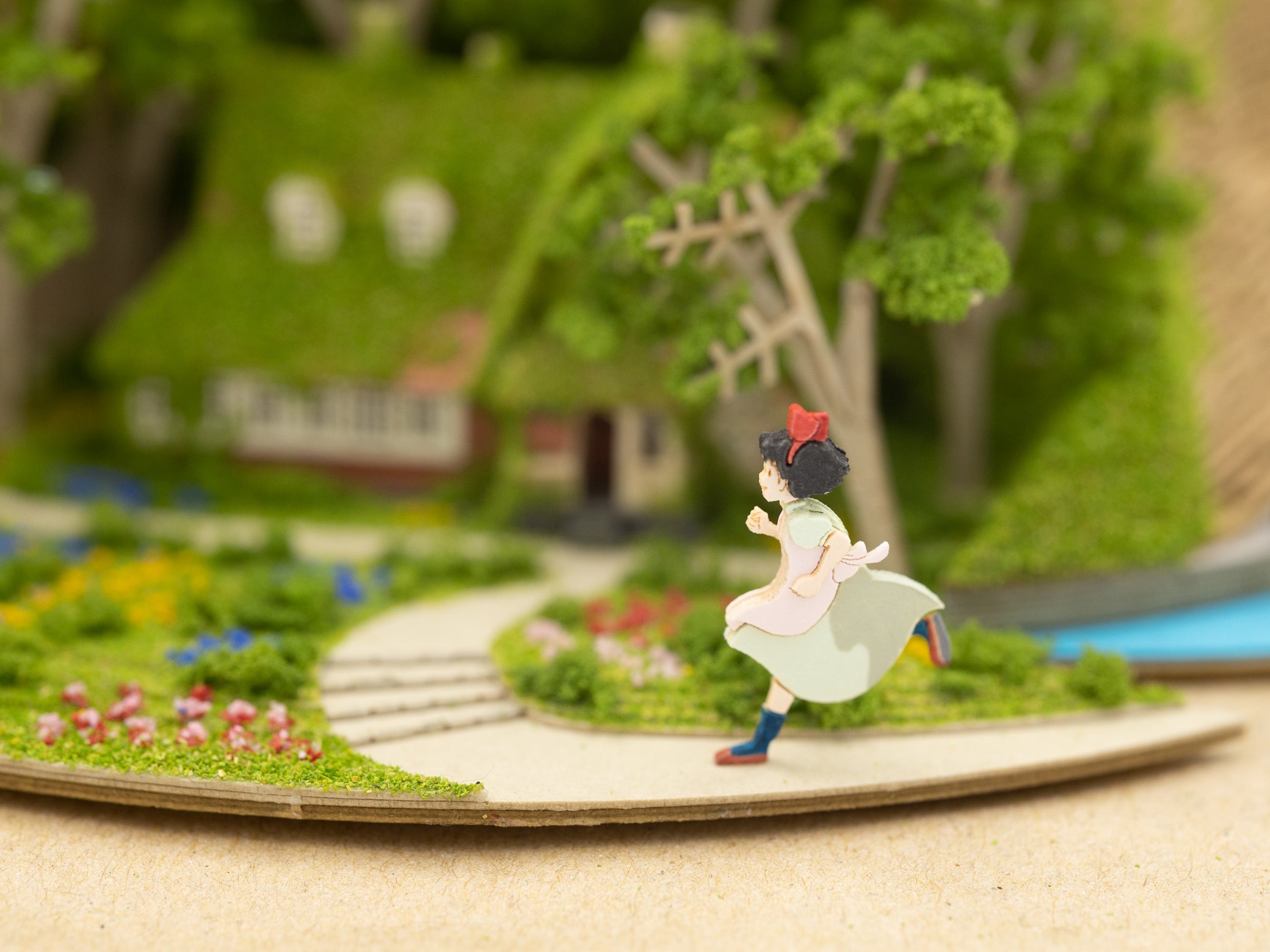Miniatuur Ghibli - Kiki de Kleine Heks (Diorama)