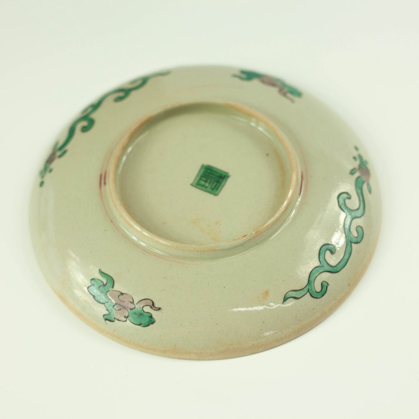 Kutaniyaki-bord uit het Meiji-tijdperk (1900, 17 cm)