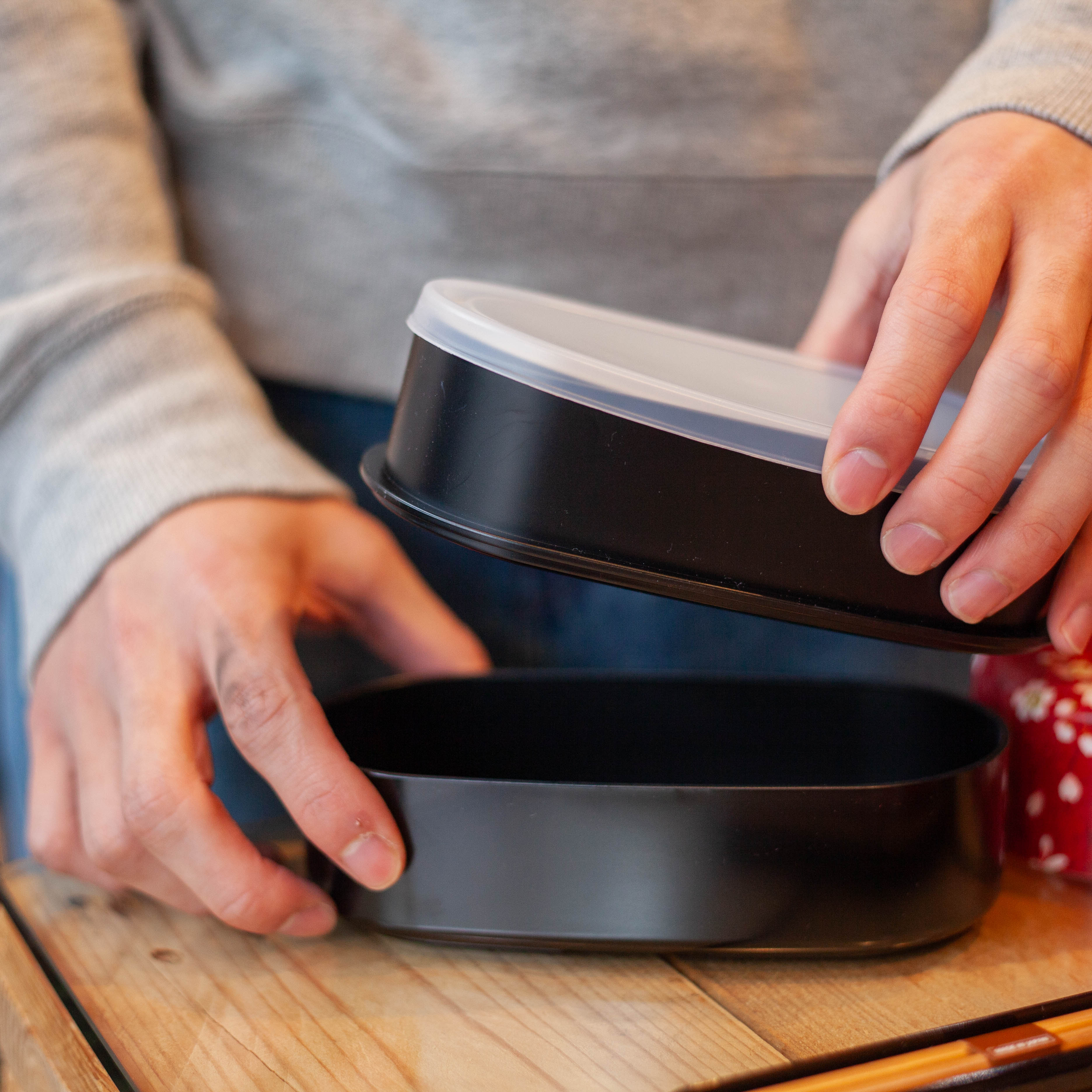 Sakura Usagi Bento-set (rood) 