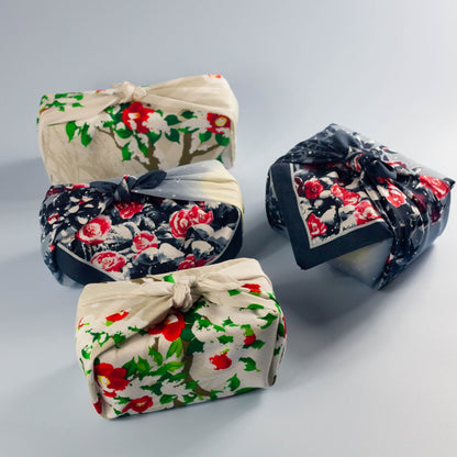 Furoshiki Mikeneko (50 cm)