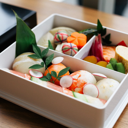 The Bento&co Signature Bento Box | White - Bento&co