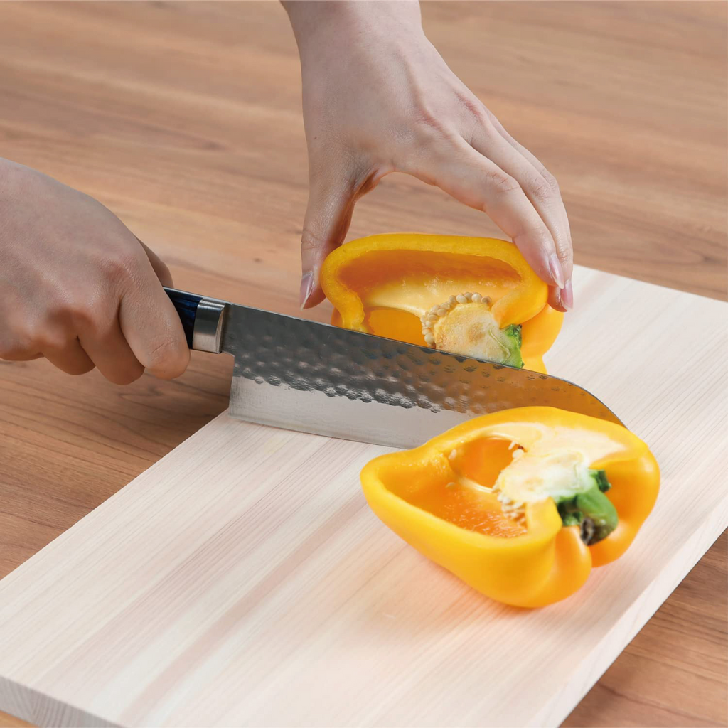 Coltello da cucina giapponese Santoku (17 cm)